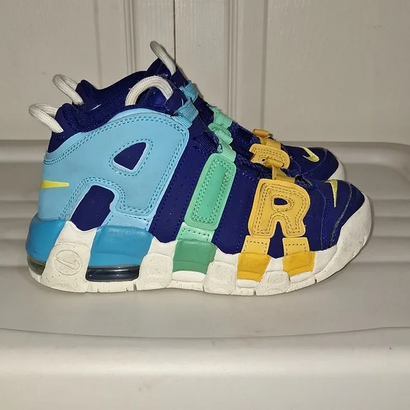 Nike "Air More Up Tempo Kaleidescope" basketball slip-on sneakers - 1 ½ - Picture 5 of 9